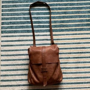 Duluth Trading Co Lifetime Leather Convertible Backpack